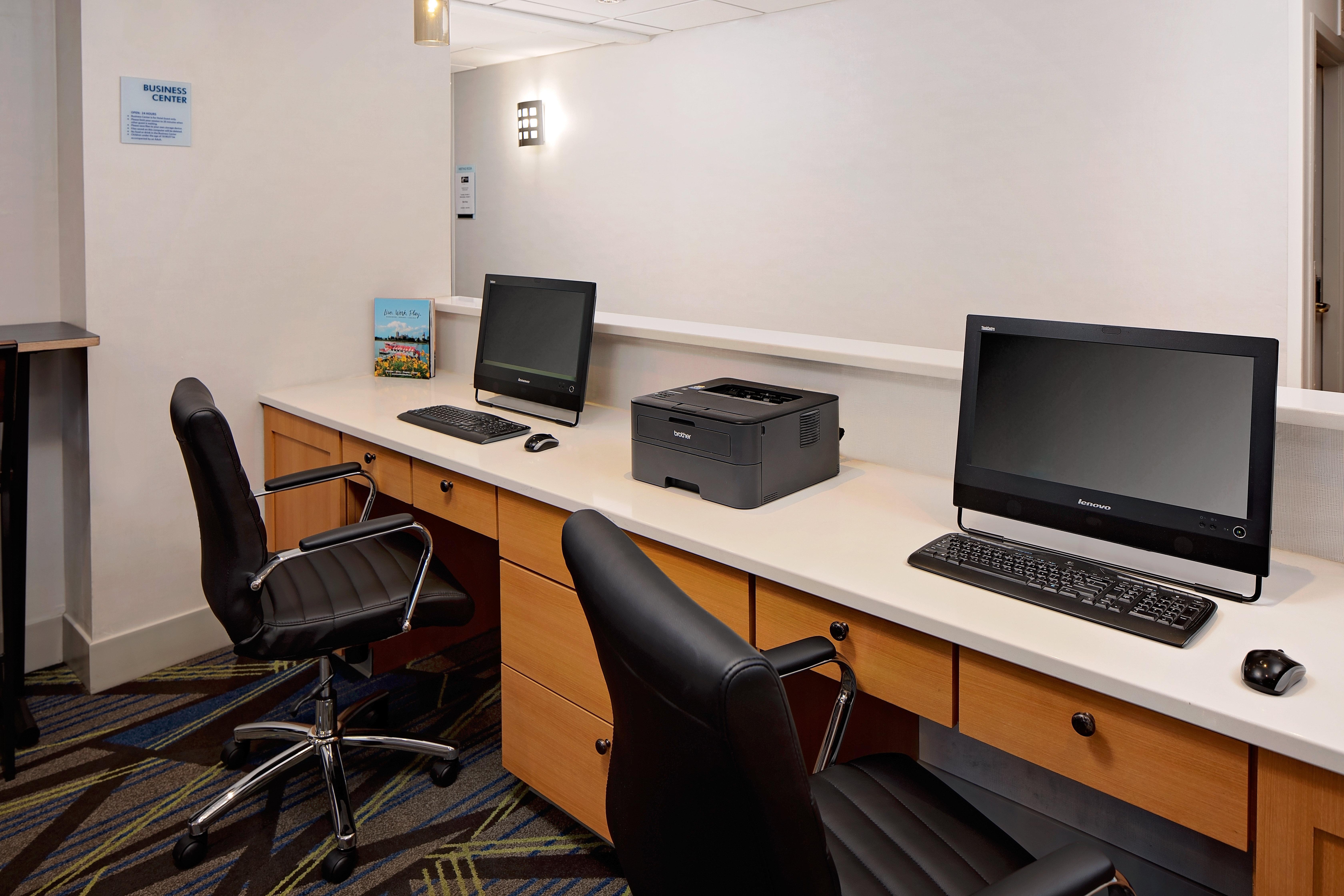 Holiday Inn Express Harrisburg East By Ihg Exterior photo